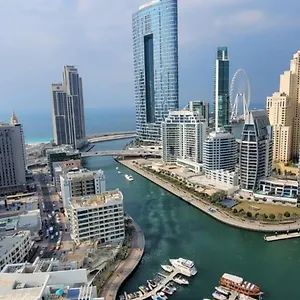  Apartment Marina Walk Gem Modern With Pool & Gym Access, Steps To & Metro Managed By Sunnyhomes